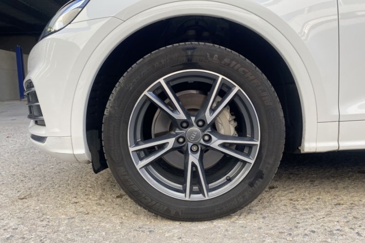 Used Audi Q5L 2020 Updated 40 TFSI Prestige Fashion Edition
