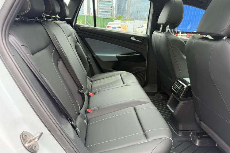 Used Volkswagen ID.4 X 2021 Pure+ Long-Range Edition
