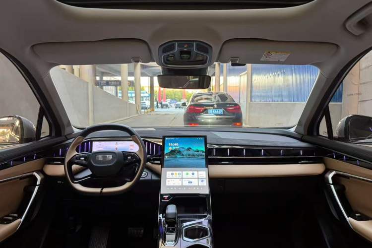 Used Geely Auto FX11 2023 1.5TD DCT Prestige Edition
