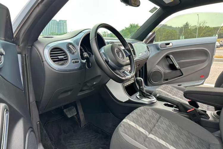 Used Volkswagen Beetle 2018 180TSI Yile Model
