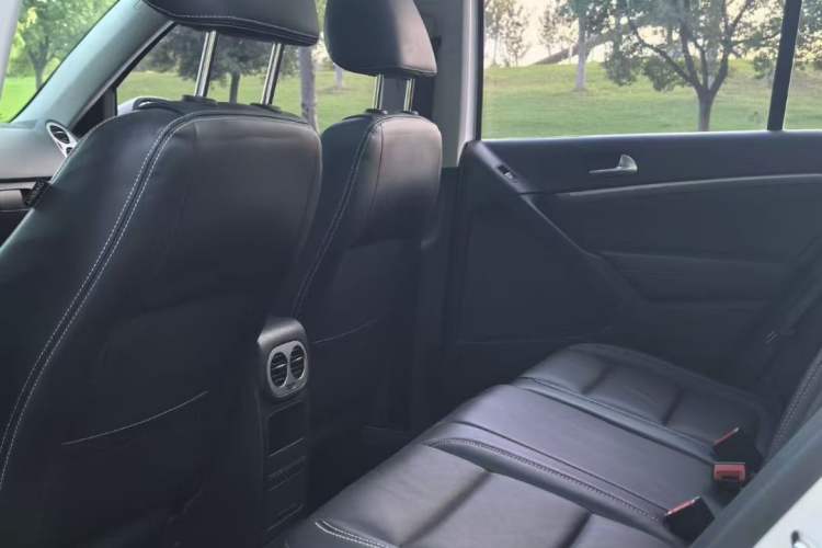 Used Volkswagen Tiguan 2016 280TSI Automatic Two-Wheel Drive Silk Road Comfort Edition
