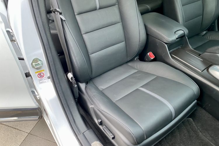 Used Honda Crosstour 2014 2.4L Luxury Edition
