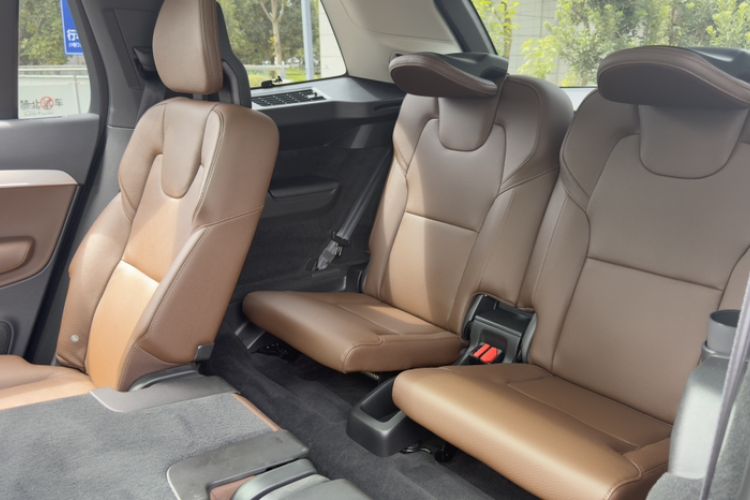 Used Volvo XC90 2018 T6 Zhiyi Edition 7-Seater
