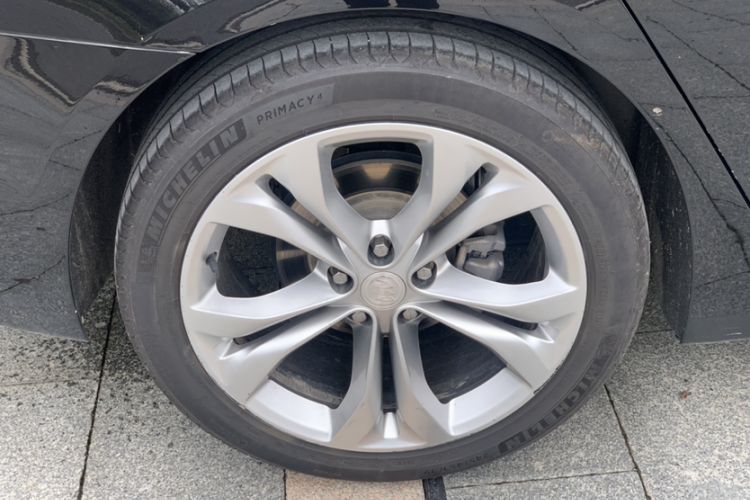 Used Buick LaCrosse 2022 Avenir Avia First Edition
