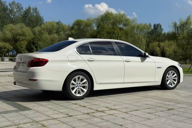 Used BMW 5 Series 2014 520Li Elegant Model
