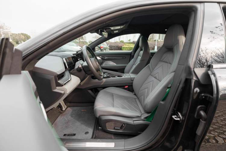 Used Zeekr 001 2023 WE Edition 86 kWh
