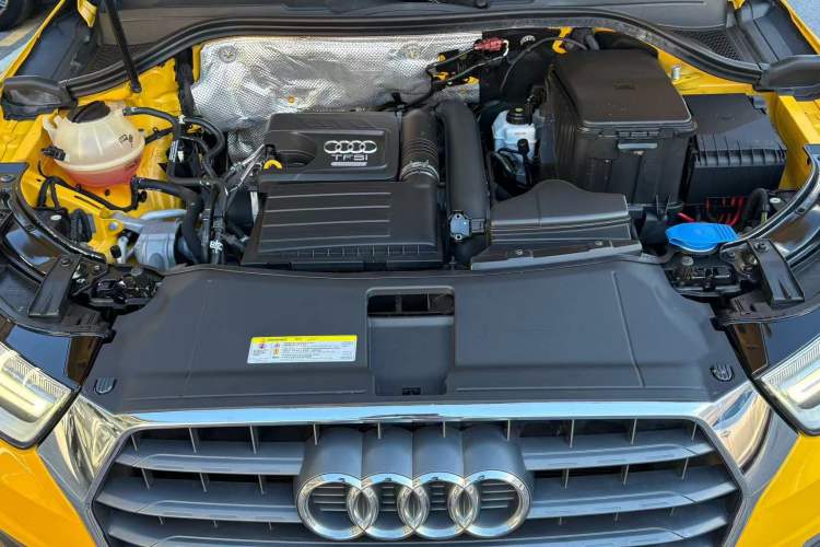 Used Audi Q3 2017 30 TFSI Fashion Model
