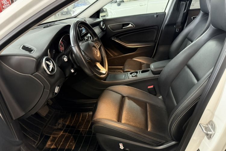 Used Mercedes-Benz GLA 2016 GLA 200 Fashion Model