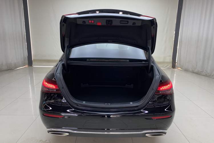 Used Mercedes-Benz E-Class 2021 E 300 L Stylish Model
