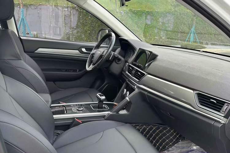 Used Haval H6 2018 Sport Edition 1.5T Automatic Two-Wheel Drive Elite Model China V Standard
