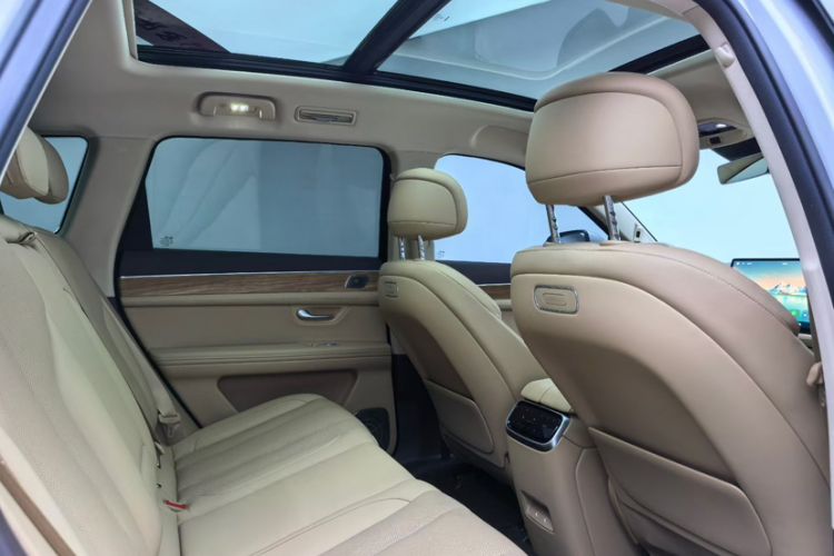 Used Hima AITO M7 2024 1.5T Rear-Drive Plus Version 5 Seats
