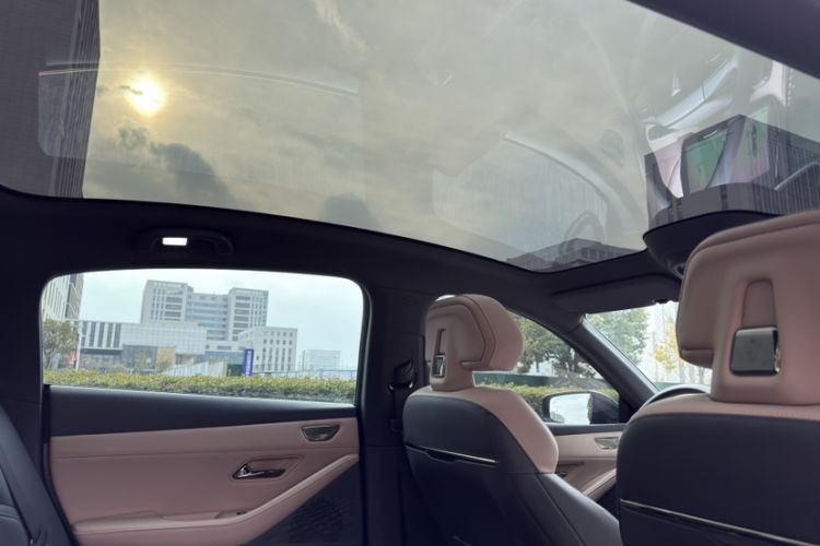 Used  SL03 2022 515 Pure Electric Version