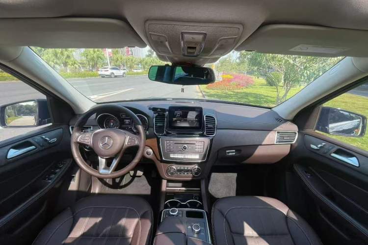 Used Mercedes-Benz GLE 2017 GLE 320 4MATIC Dynamic Model