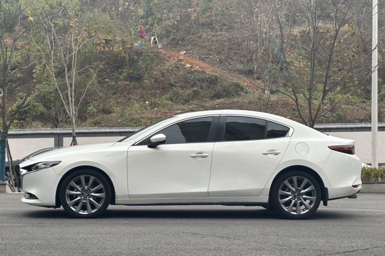 Used Mazda Mazda 3 Axela 2020 2.0L Automatic Zhiya Edition
