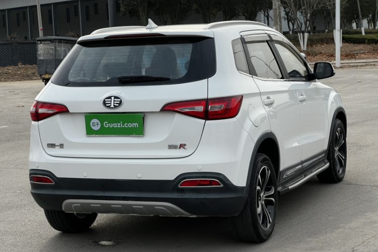 Used FAW Senya R7 2016 1.6L Automatic Smart Version
