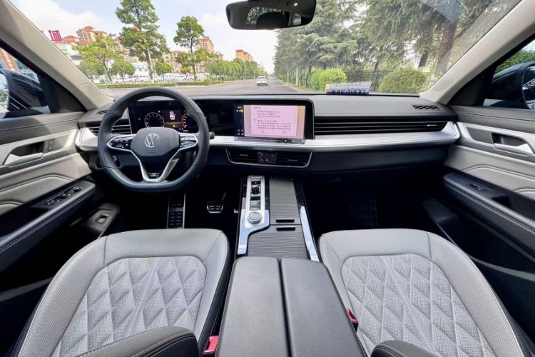 Used Volkswagen Talagon 2023 380TSI Four-Wheel Drive R-Line Cruise Edition
