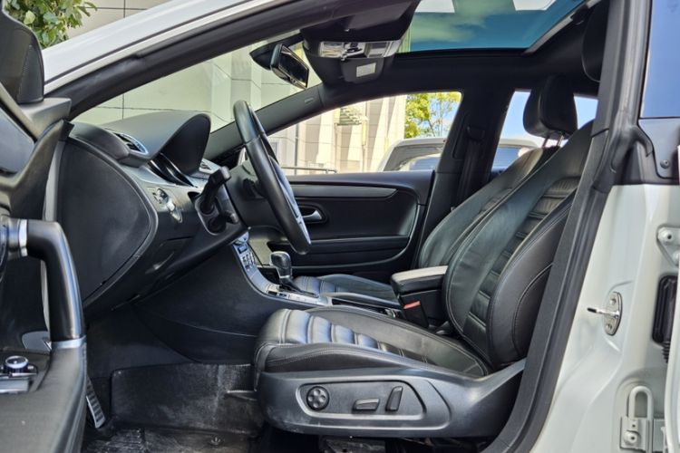 Used Volkswagen FAW-Volkswagen CC 2016 1.8TSI Prestige Model