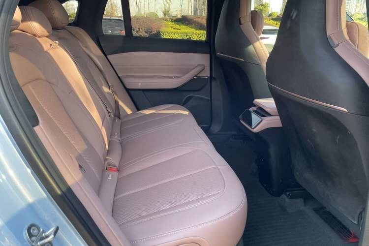 Used Nio EC6 2024 75 kWh
