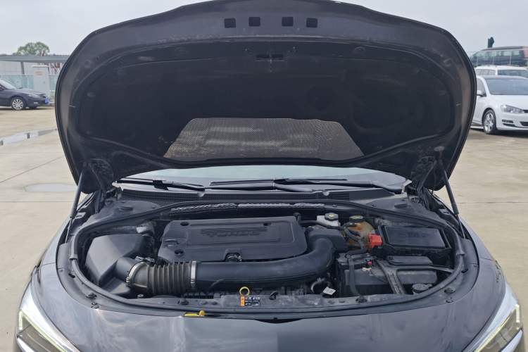 Used Buick LaCrosse 2021 652T Luxury Model
