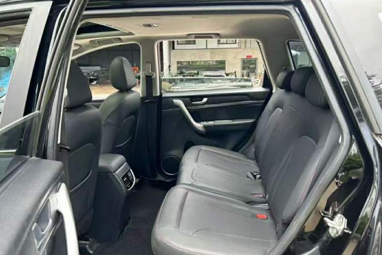 Used Haval M6 2019 1.5T DCT Two-Wheel Drive Elite Version China VI Standard
