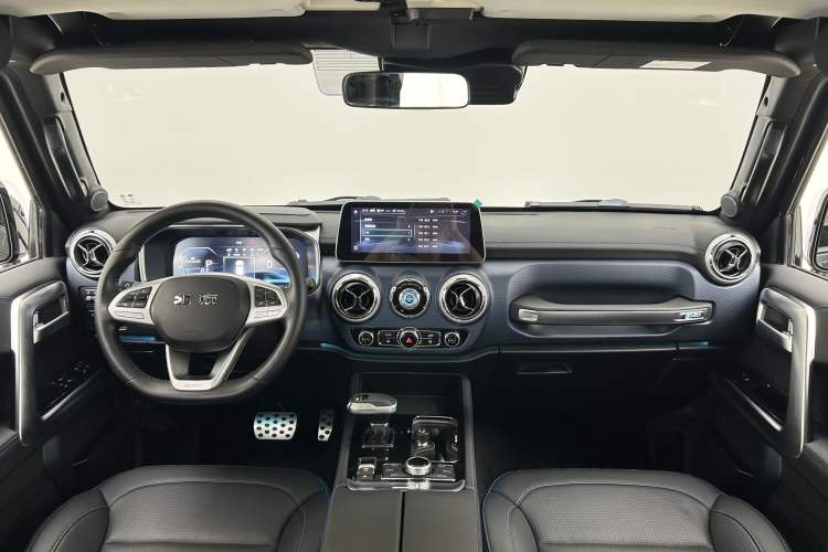 Used Beijing Auto BJ40 2020 2.0T Automatic Four-Wheel Drive Urban Hunter Edition Chivalrous Type
