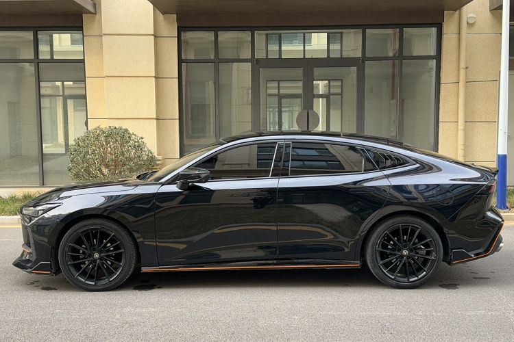 Used Changan UNI-V 2022 1.5T Sport Edition