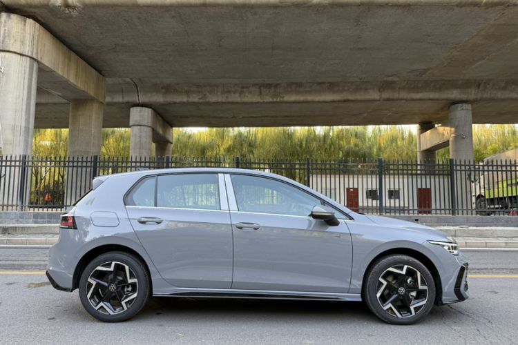 Used Volkswagen Golf 
