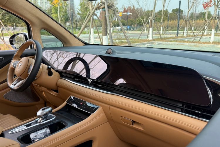 Used VOYAH Dream 2024 PHEV Ultra-Long Range Flagship Edition