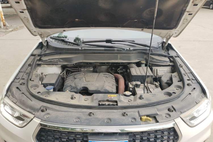 Used Haval H2 2017 Blue Label 1.5T Manual Two-Wheel Drive Elite Model
