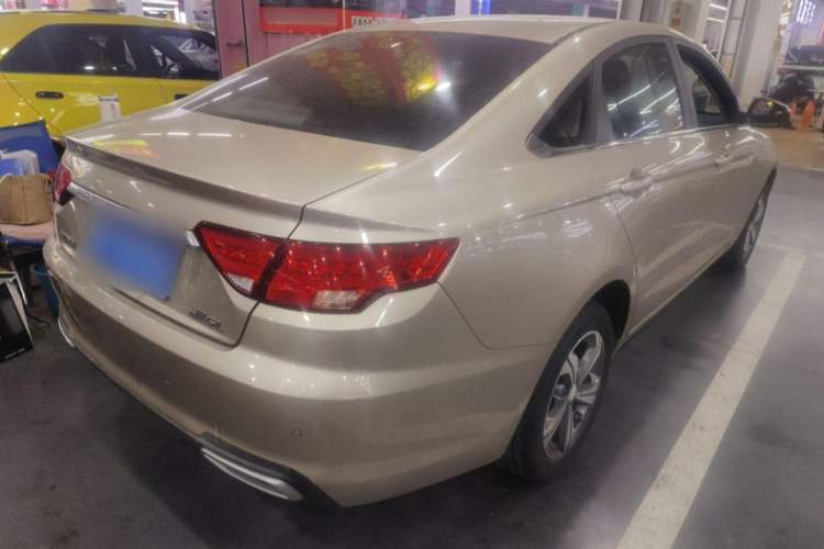 Used Geely Auto Emgrand GL 2018 1.8L DCT Elite Smart Connectivity Version
