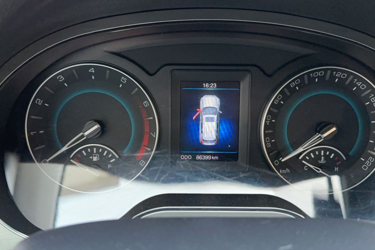 Used Haval H2 2016 Red Label 1.5T Automatic Two-Wheel Drive Elite Model
