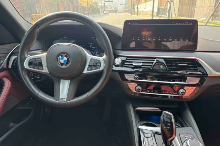 Used BMW 5 Series New Energy 2022 Restyled 535Le M Sport Package