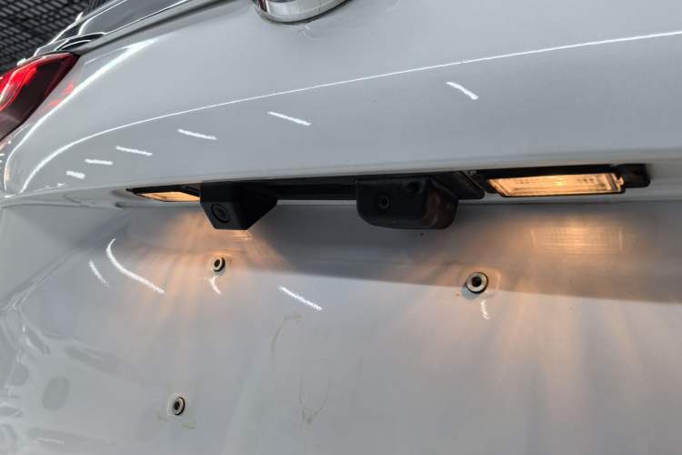 Used Buick GL8 2020 ES Land Cruiser 653T Luxury Edition