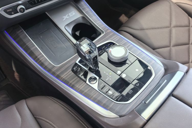 Used BMW X5 2022 Restyled xDrive 40Li M Sport Package
