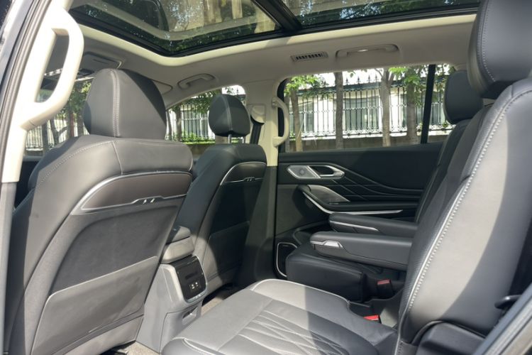 Used Hongqi HS7 PHEV 2024 2.0T PHEV Four-Wheel Drive Flagship Edition 6 Seats