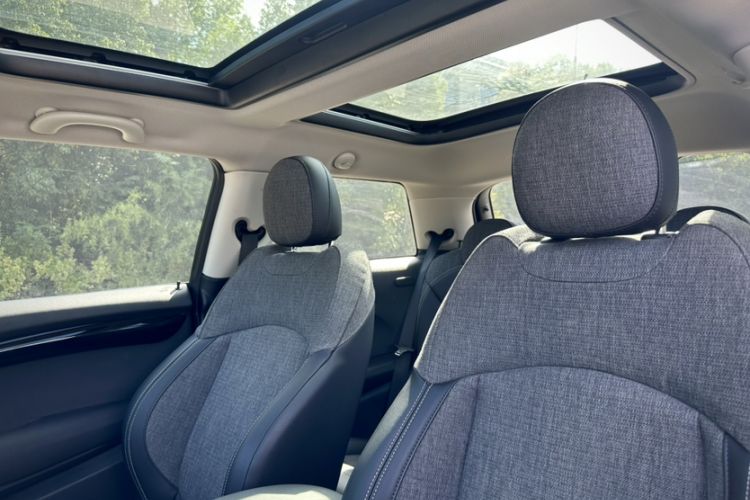 Used  MINI 2019 1.5T COOPER Classic Edition
