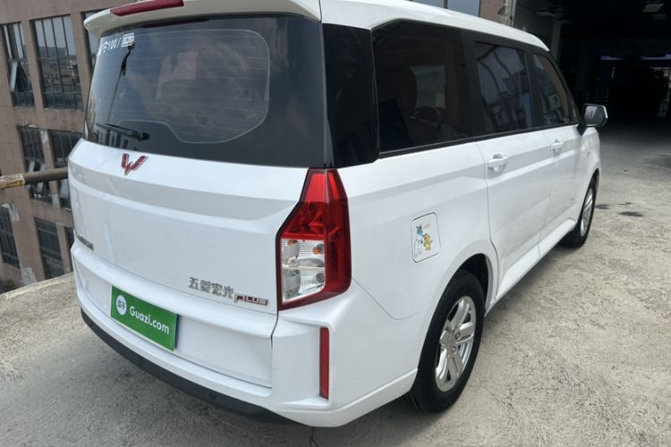 Used Wuling Hongguang PLUS 2020 1.5T Manual Commercial Vehicle 7 Seats
