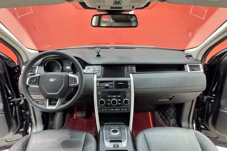 Used Land Rover Discovery Sport 2018 240 PS SE Version
