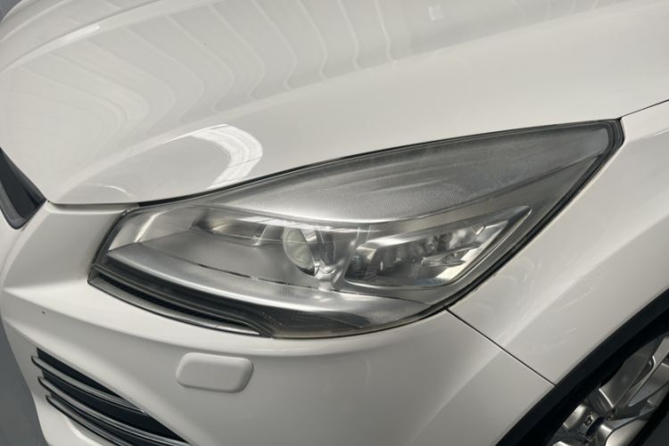 Used Ford Kuga 2013 2.0L GTDi Four-Wheel-Drive Sport Model
