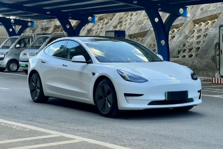 Used Tesla Model 3 2022 Rear-Wheel-Drive Version