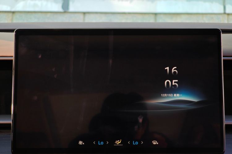 Used Denza D9 2022 DM-i 970 Four-Wheel Drive Prestige Model