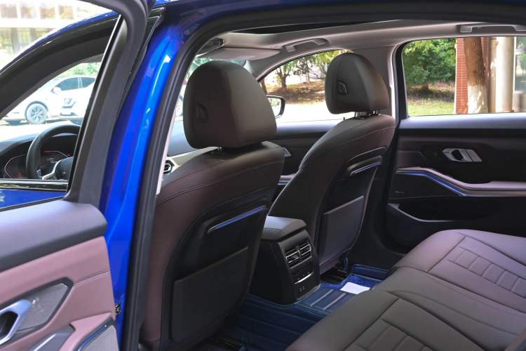 Used BMW 3 Series 2021 Second Facelift 325Li M Sport Night Edition Package
