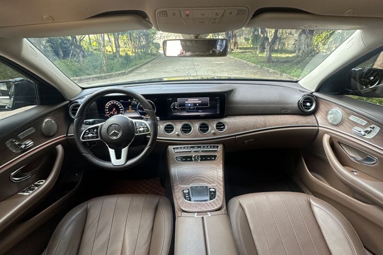Used Mercedes-Benz E-Class 2019 Facelifted E 300 L Stylish Version
