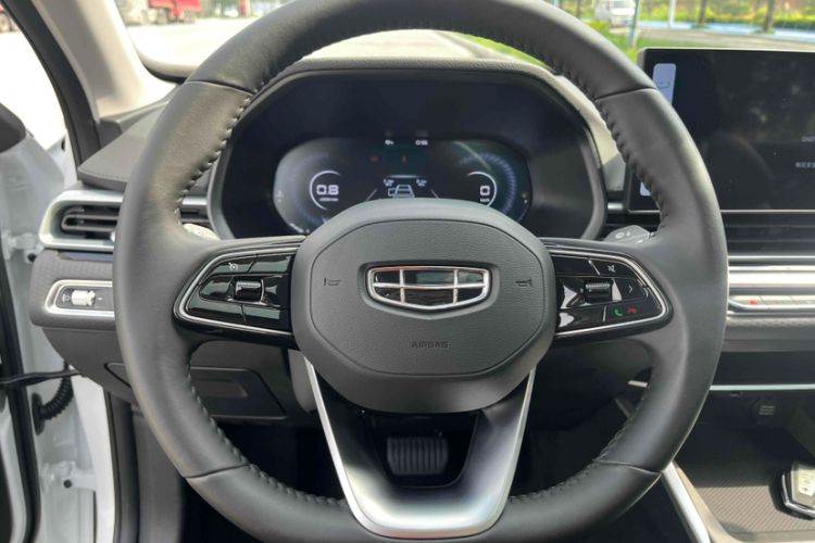 Used Geely Auto Emgrand 2023 4th Generation Champion Edition 1.5L CVT Luxury Model
