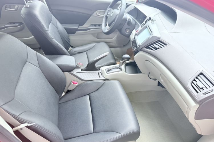 Used Honda Civic 2012 1.8L automatic comfort version
