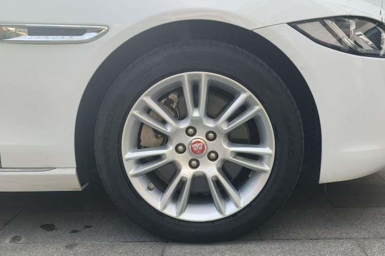 Used Jaguar XEL 2019 2.0T 200 PS Luxury Edition
