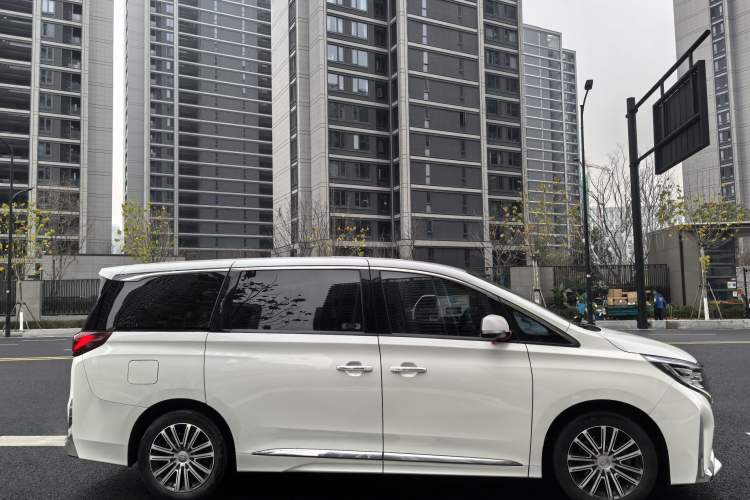 Used GAC Trumpchi M8 2021 Lingxiu Series 390T Deluxe Edition