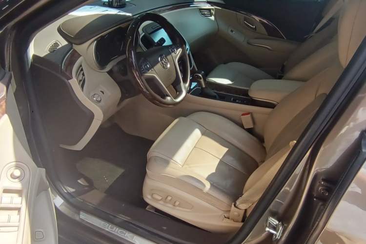 Used Buick LaCrosse 2013 2.4L SIDI Elite Comfort Version
