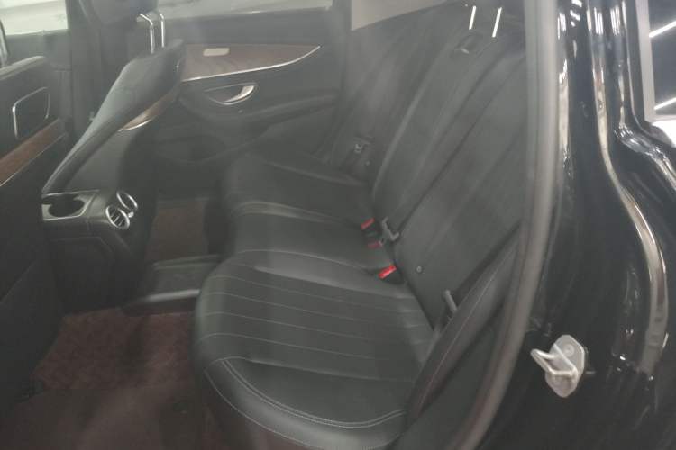 Used Mercedes-Benz E-Class 2019 E 300 L Stylish Model
