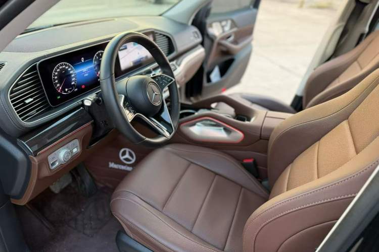 Used Mercedes-Benz GLE 2024 GLE 350 4MATIC Stylish Model
